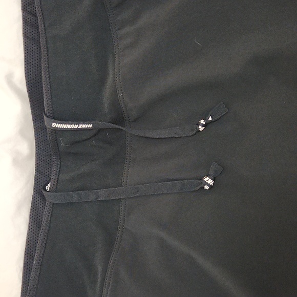 Nike Dri-Fit Running Skort - Picture 3 of 6